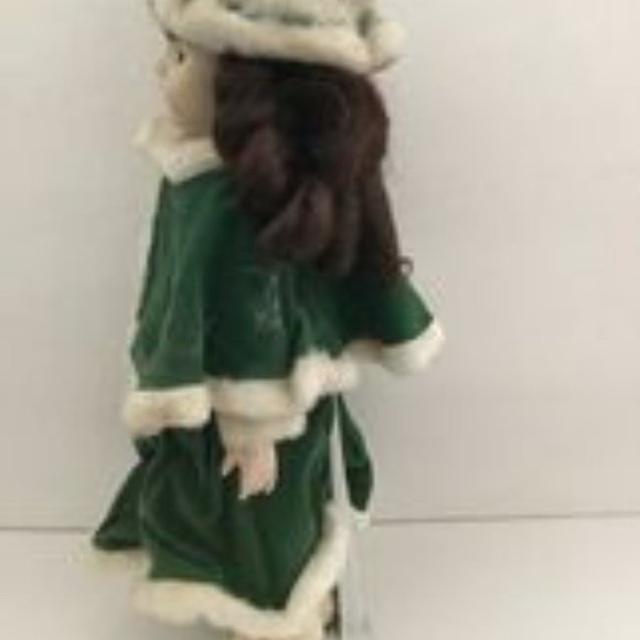 Porcelain Doll Vintage 16" Green Velvet White Trim Fur Dress Hat Shawl &  Stand
